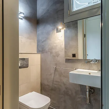 2165 - Ab Casa Saltor شقة برشلونة